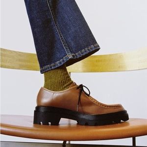 ❌SOLD❌ Zara Lace-up Low Heel Leather Shoes